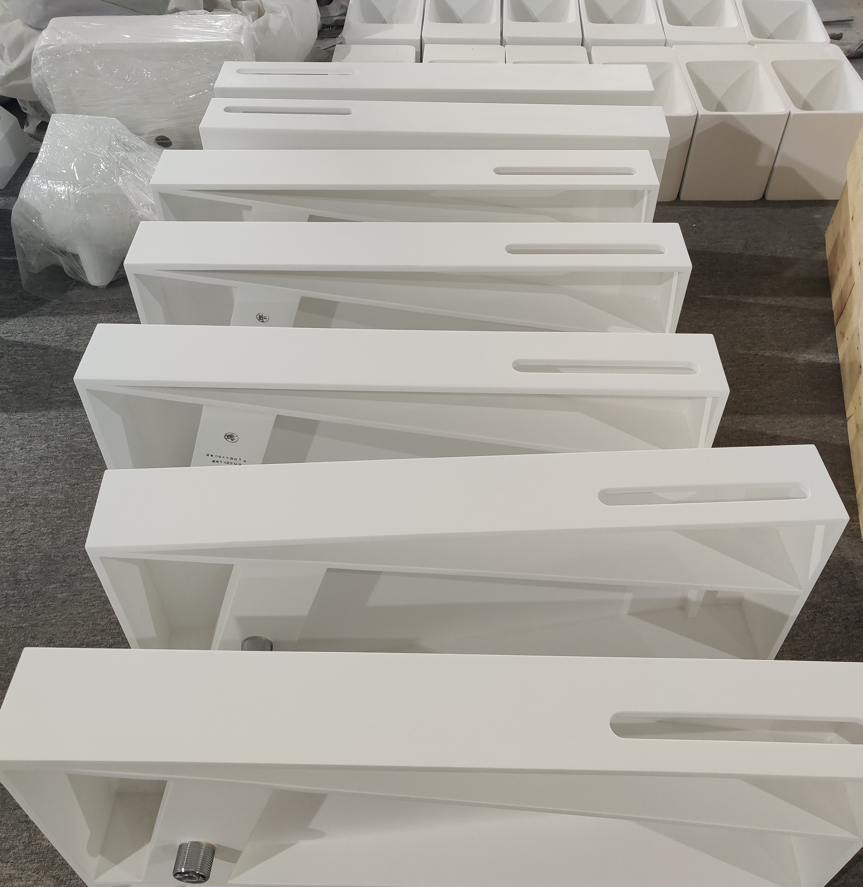 Design Pure White Acrylic Solid Surface for Commercial Space Wall Hung Hand Wash Basins 